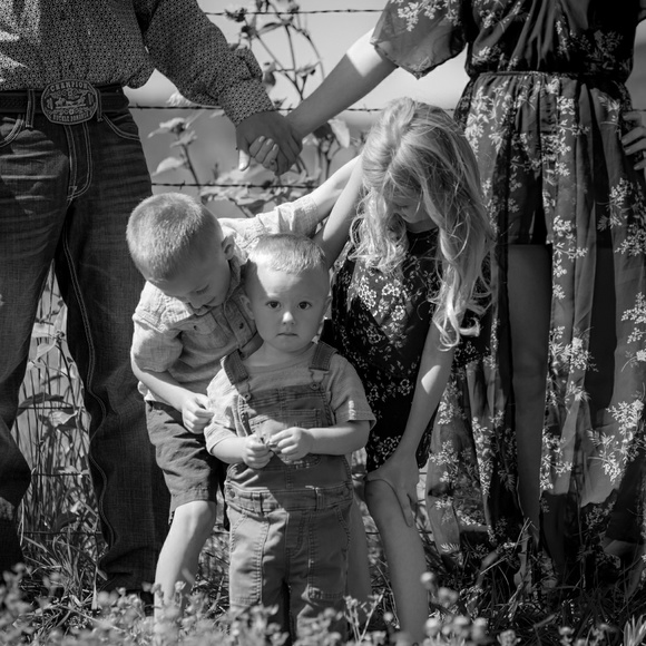 Meet your Posher, Amanda - Picture 2 of 4